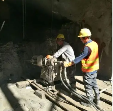 张北水下抗分散灌浆料特点 水下不分散注浆料介绍